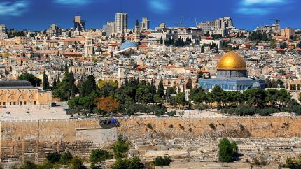 Photo courtesy of Pixabay: https://pixabay.com/en/jerusalem-israel-old-town-1712855/