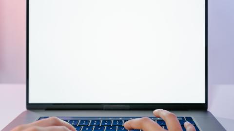 Image of a computer screen. Courtesy of Pexels.