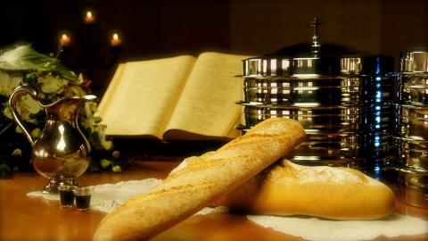 Photo courtesy of Pixabay https://pixabay.com/en/bread-wine-church-communion-72103/