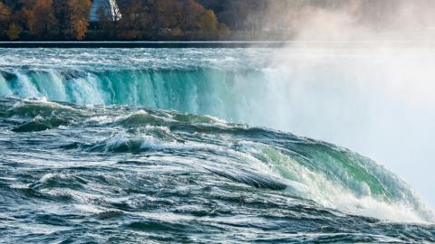 Niagara Falls, courtesy of Sarowar Hussein on Pexels.