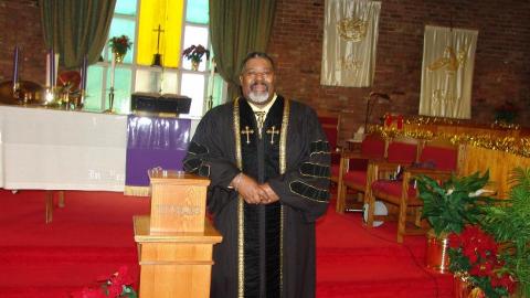 Headshot of Rev. Dr. Micheal Edwards