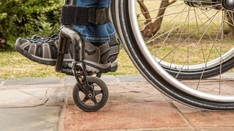 Photo courtesy of Pixabay https://pixabay.com/en/wheelchair-disability-paraplegic-1595802/